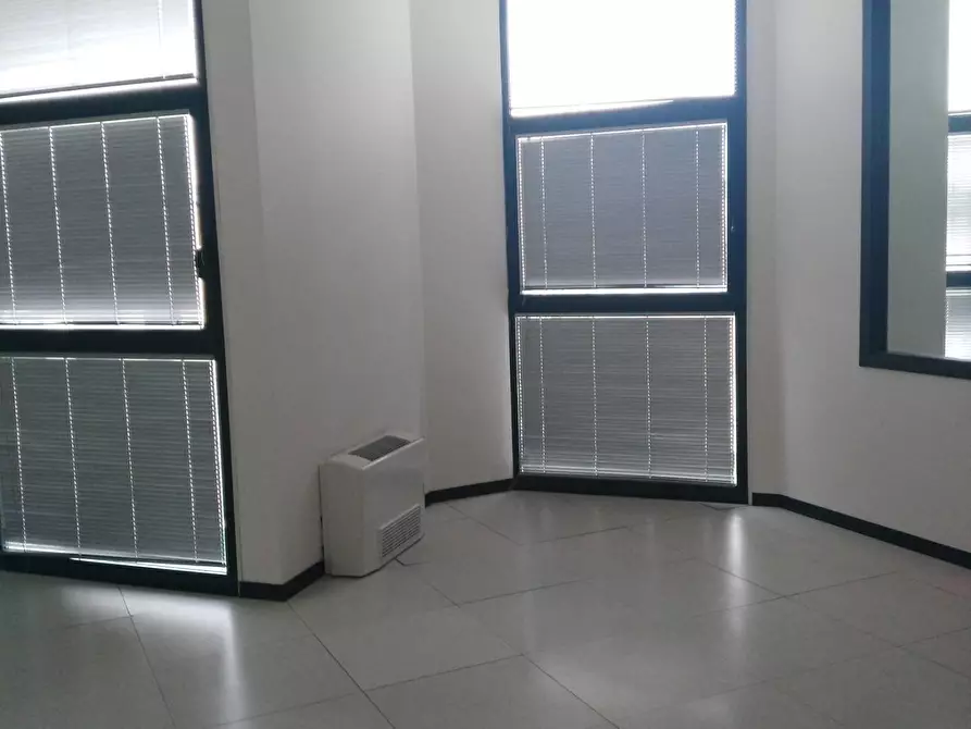 Immagine 58 di Ufficio in affitto  in Via Granarolo 00 a Faenza