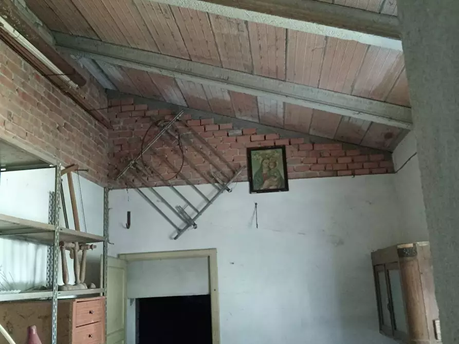 Immagine 5 di Villa in vendita  a Lugo