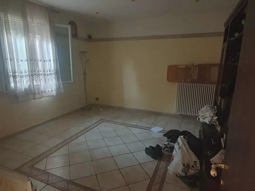 Immagine 2 di Casa semindipendente in vendita  a Lugo