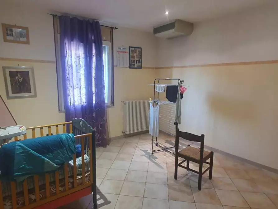 Immagine 3 di Casa semindipendente in vendita  a Lugo