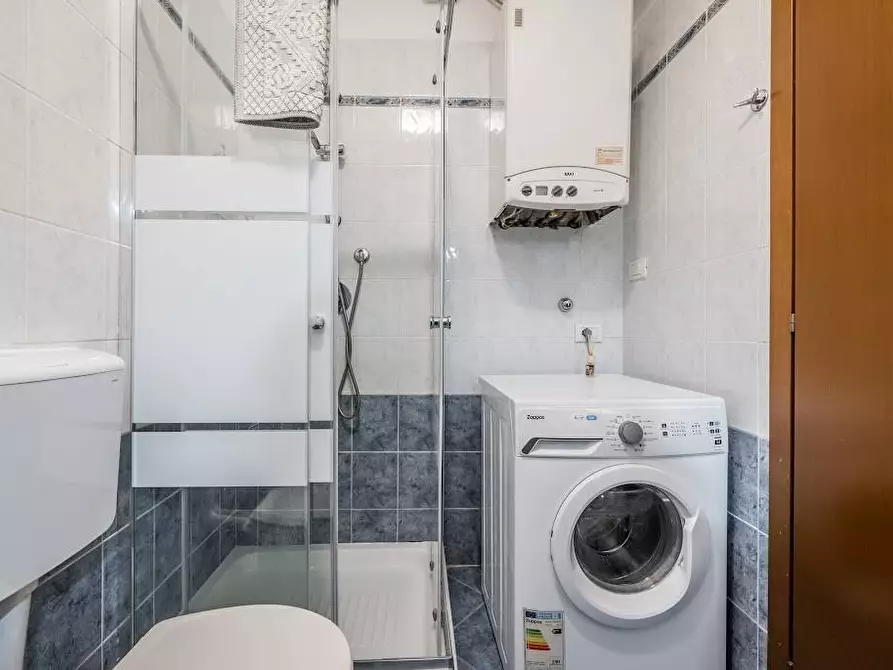 Immagine 9 di Appartamento in affitto  a Massa Lombarda