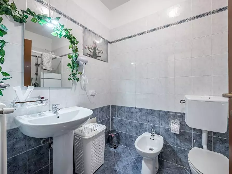 Immagine 10 di Appartamento in affitto  a Massa Lombarda