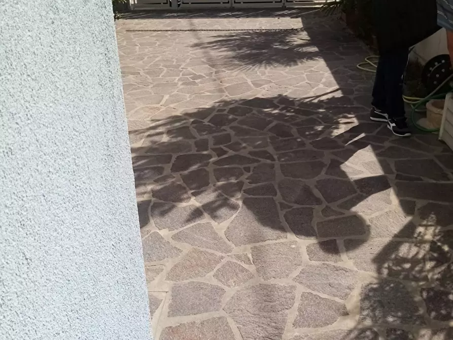 Immagine 19 di Appartamento in affitto  a Ravenna