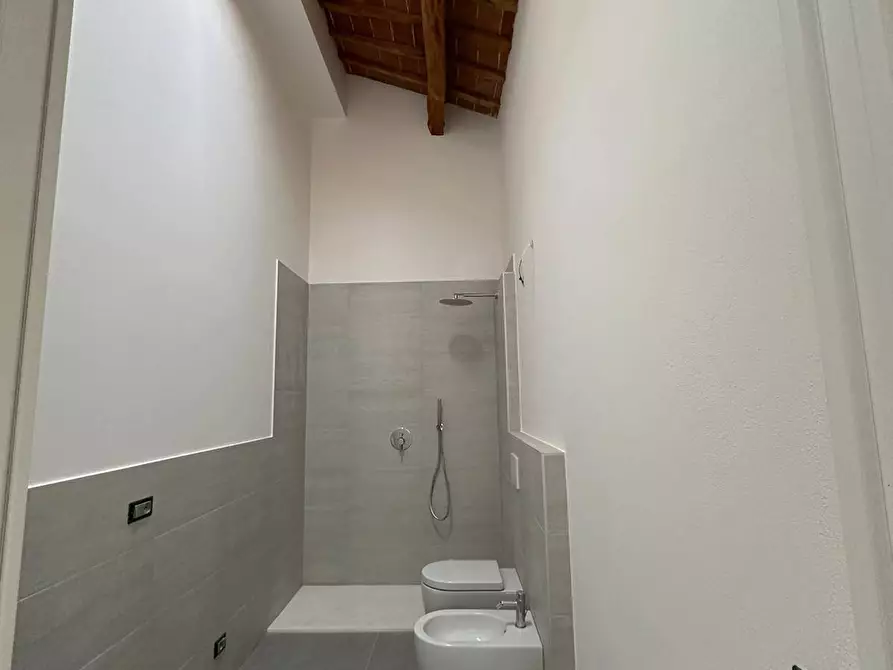 Immagine 7 di Appartamento in vendita  a Lugo