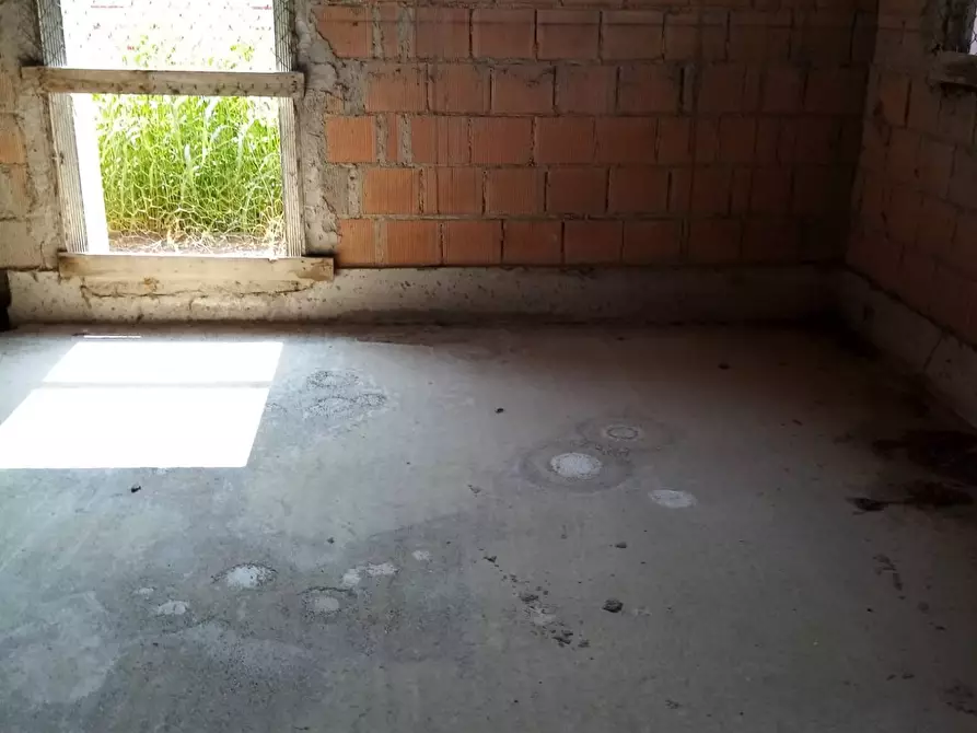 Immagine 3 di Casa indipendente in vendita  a Massa Lombarda