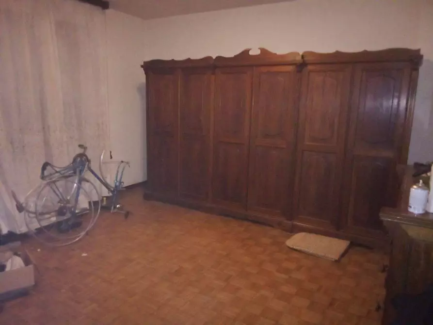 Immagine 4 di Casa indipendente in vendita  a Lugo