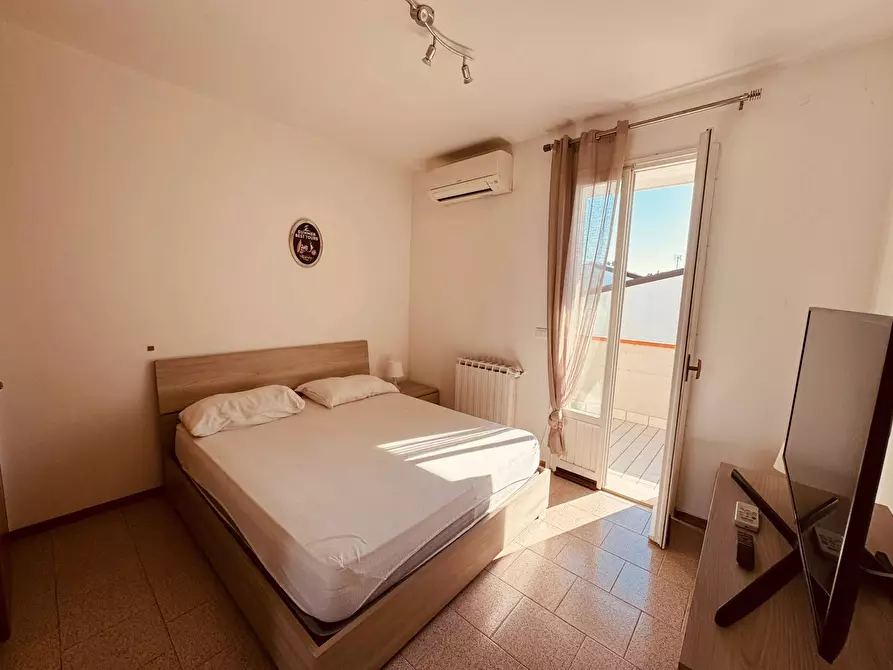 Immagine 3 di Appartamento in vendita  in via giovanni Pascoli 00 a Ravenna