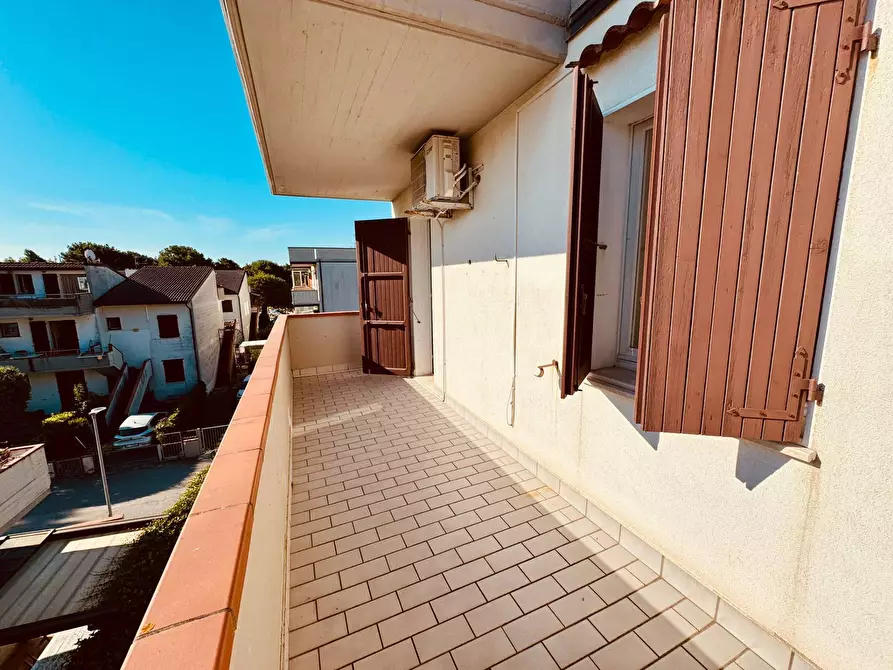 Immagine 4 di Appartamento in vendita  in via giovanni Pascoli 00 a Ravenna