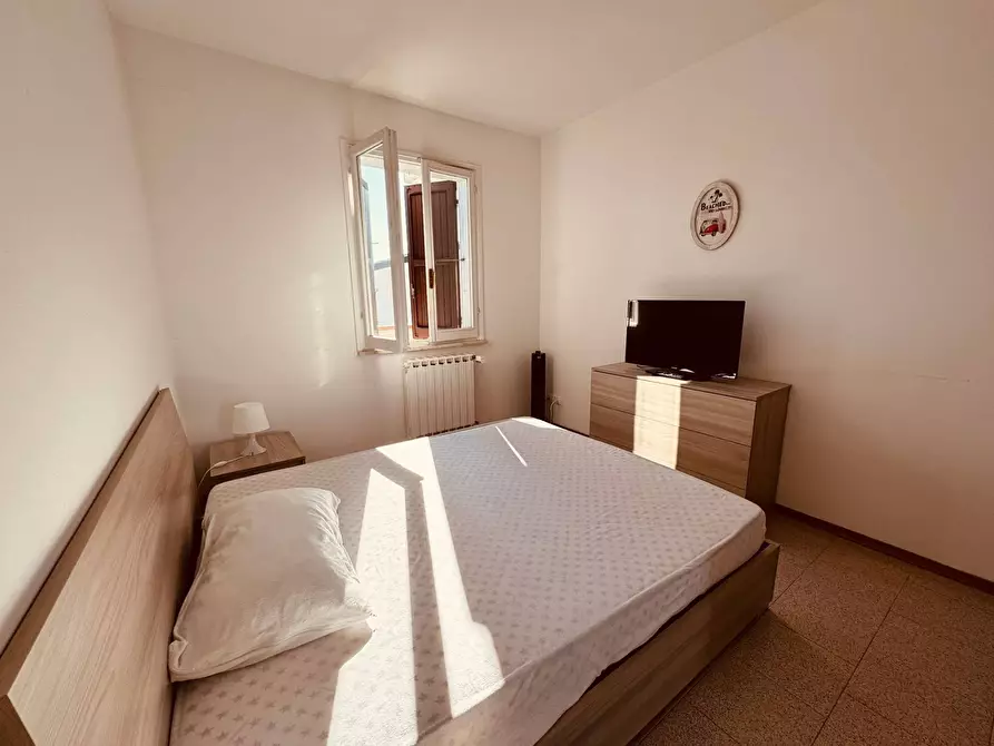 Immagine 5 di Appartamento in vendita  in via giovanni Pascoli 00 a Ravenna