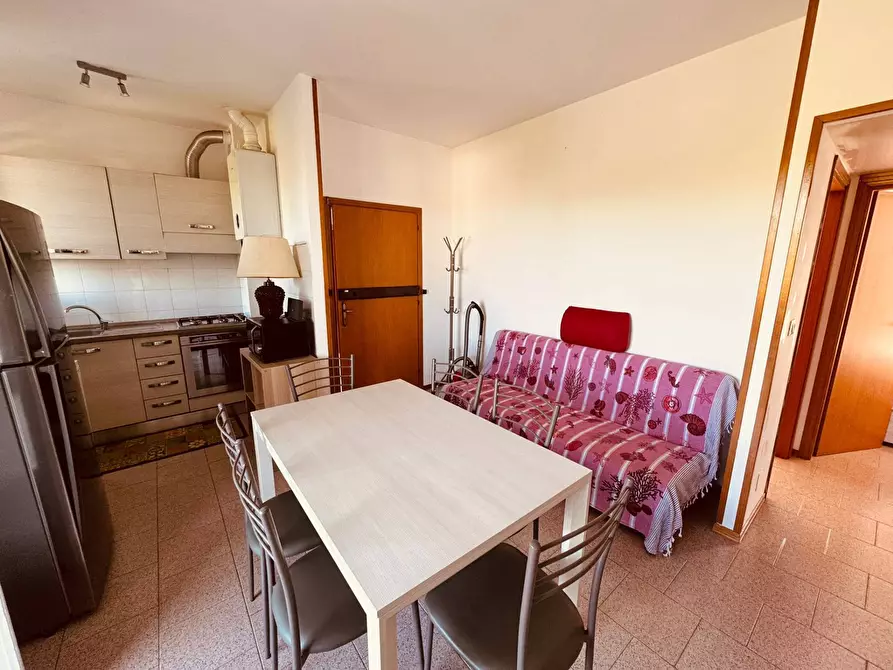 Immagine 2 di Appartamento in vendita  in via giovanni Pascoli 00 a Ravenna