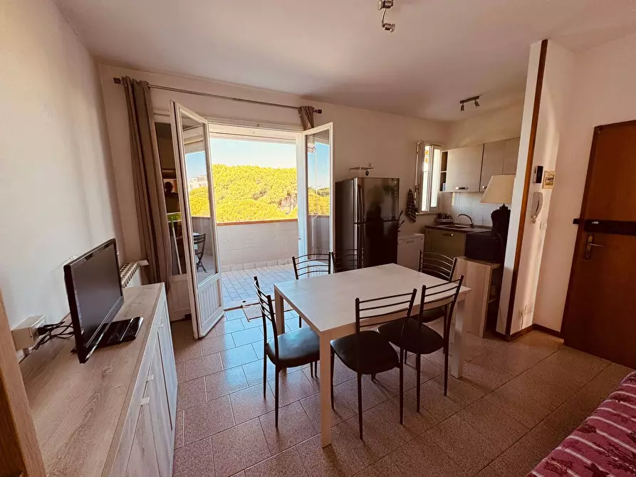 Immagine 6 di Appartamento in vendita  in via giovanni Pascoli 00 a Ravenna