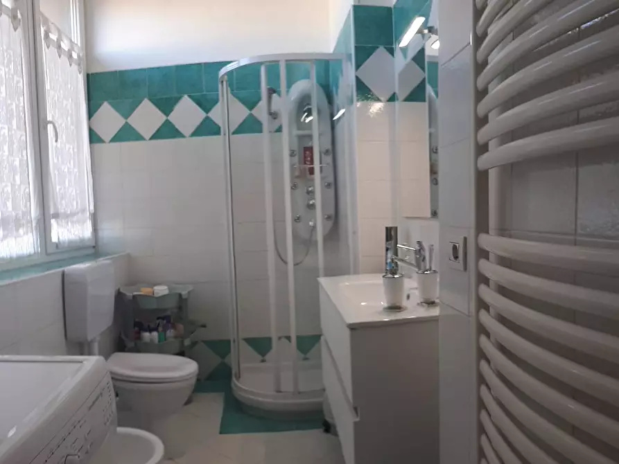 Immagine 5 di Appartamento in vendita  in Via Renato Serra 00 a Ravenna