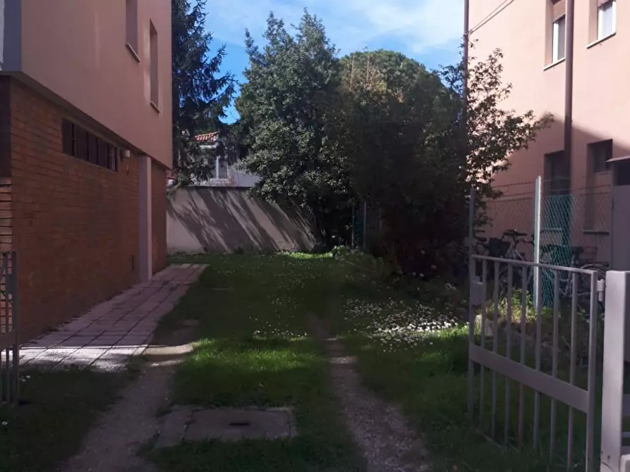 Immagine 17 di Appartamento in vendita  in Via Renato Serra 00 a Ravenna