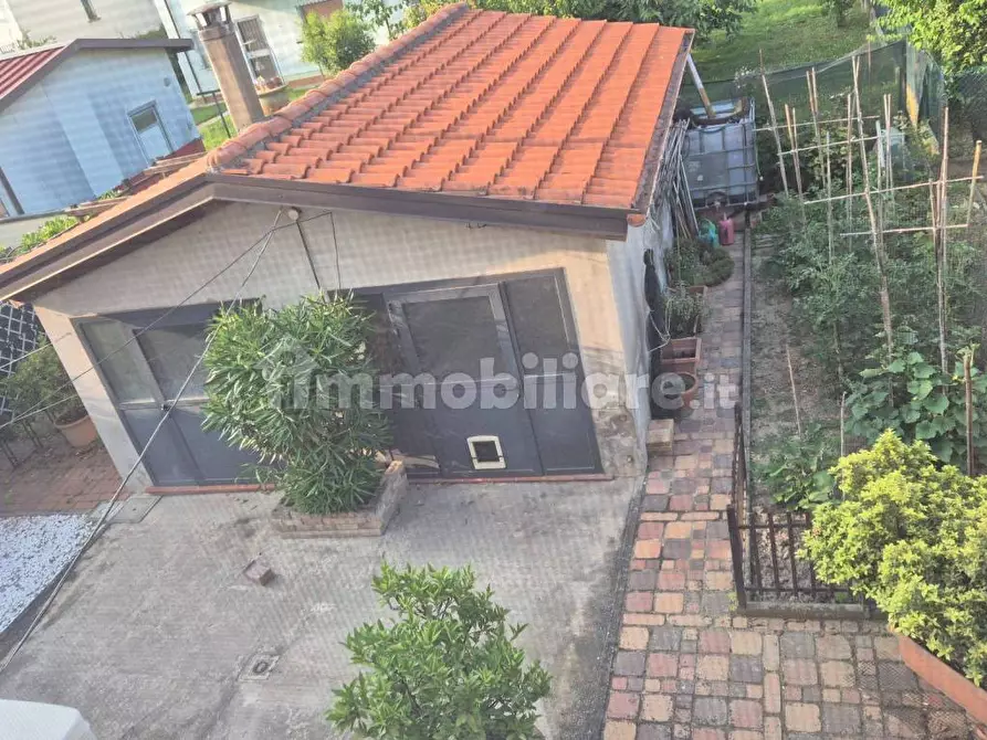 Immagine 10 di Casa semindipendente in vendita  in via goisuè Carducci 00 a Faenza