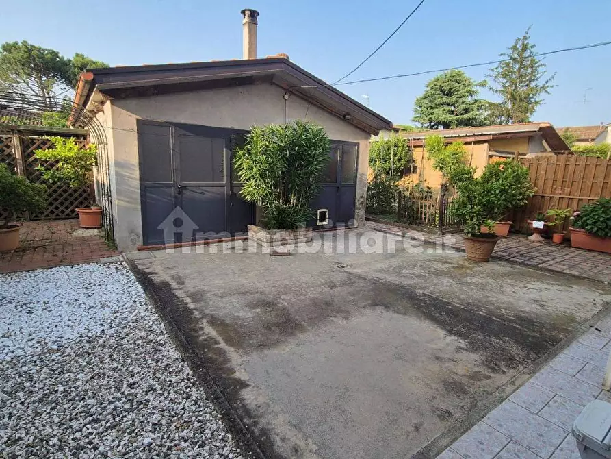 Immagine 31 di Casa semindipendente in vendita  in via goisuè Carducci 00 a Faenza