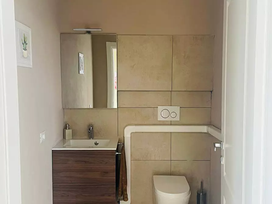 Immagine 12 di Appartamento in affitto  a Imola