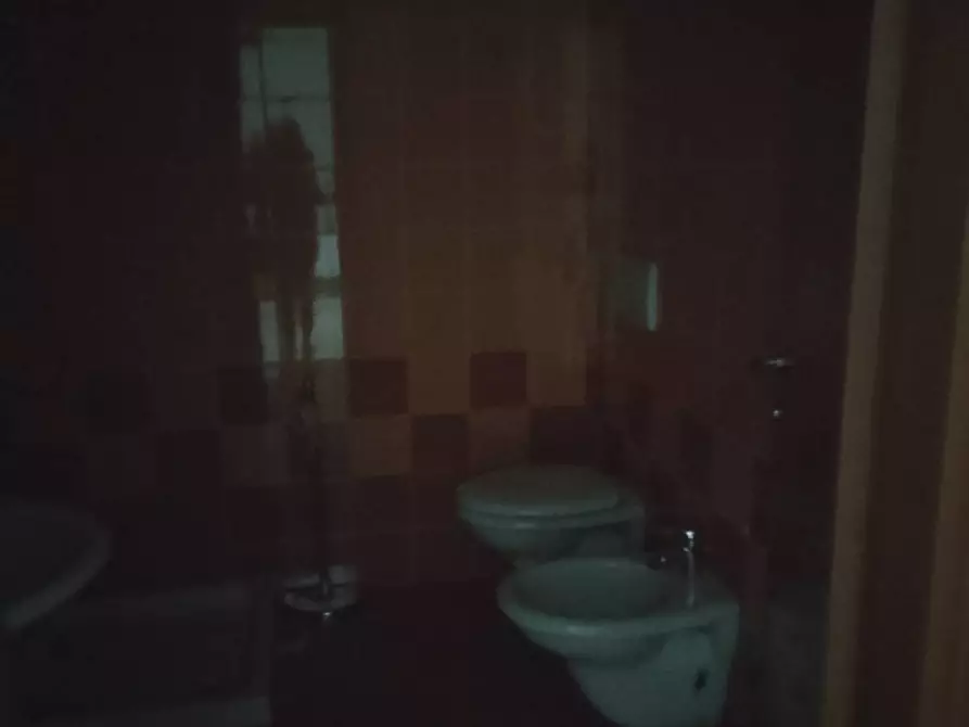 Immagine 10 di Ufficio in vendita  in via proventa 00 a Faenza