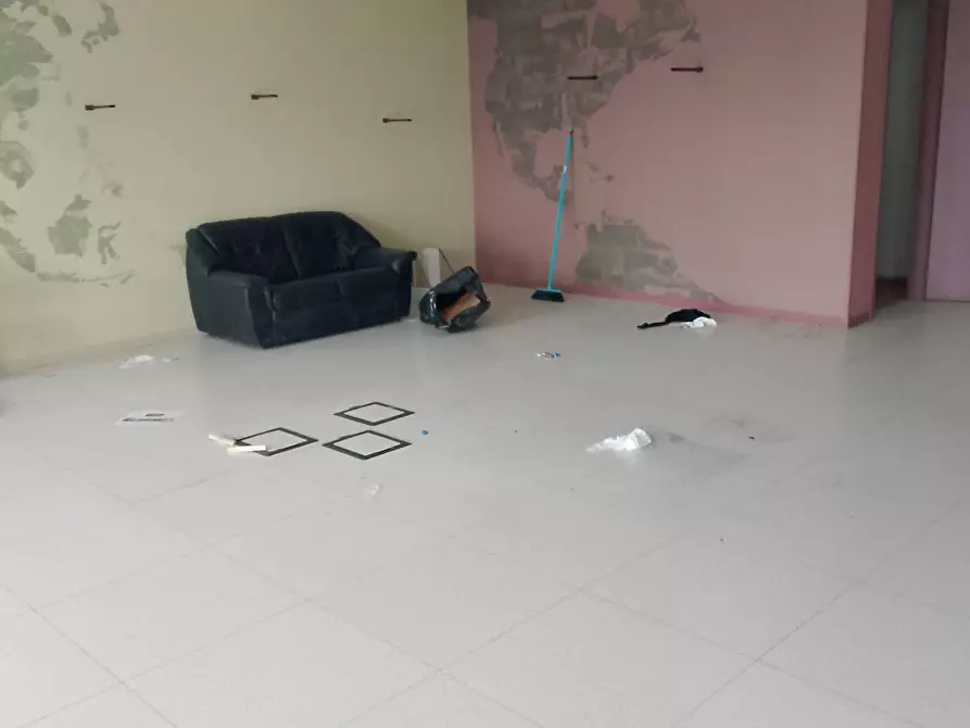 Immagine 5 di Ufficio in vendita  in via proventa 00 a Faenza