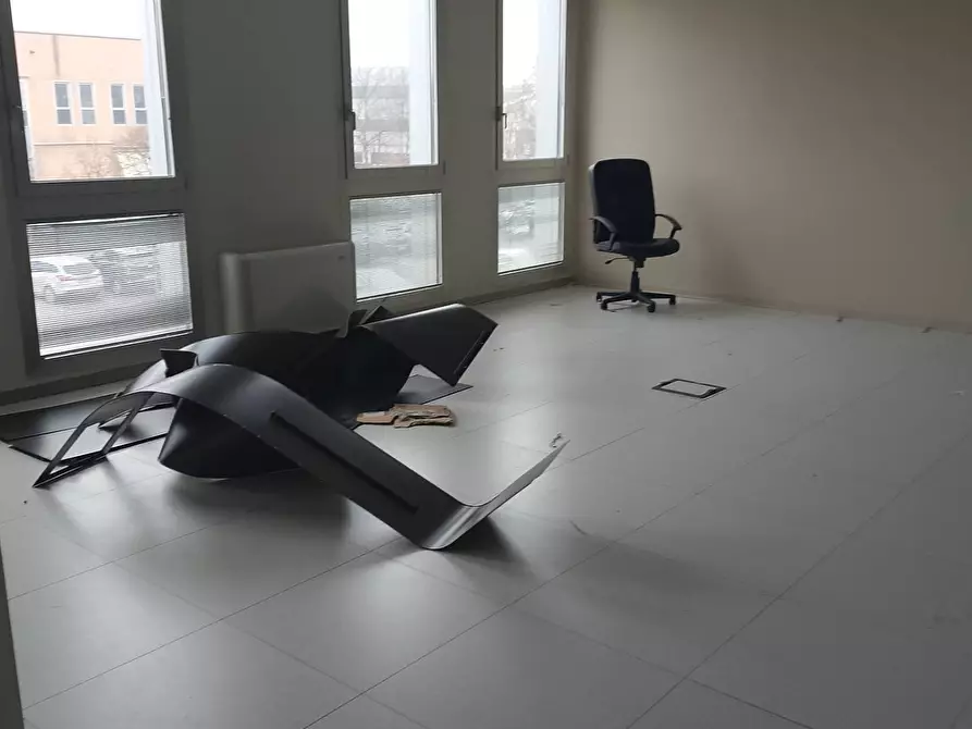 Immagine 2 di Ufficio in vendita  in via proventa 00 a Faenza