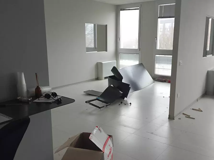 Immagine 13 di Ufficio in vendita  in via proventa 00 a Faenza