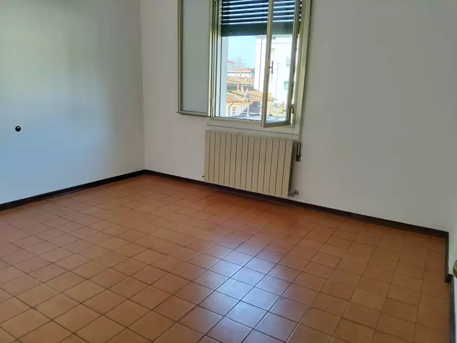 Immagine 6 di Appartamento in vendita  a Faenza