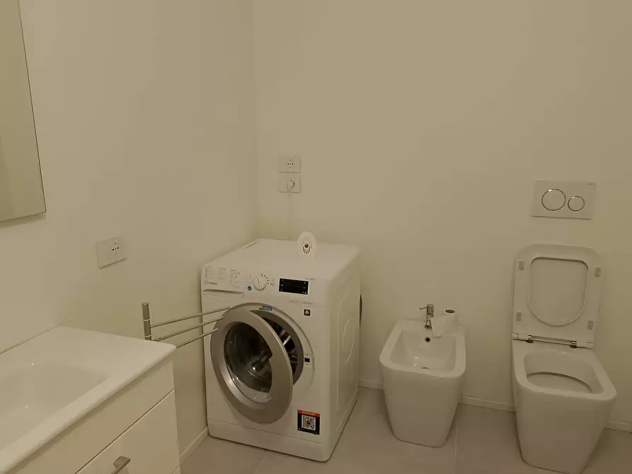 Immagine 10 di Appartamento in affitto  in viale 4 novembre 00 a Faenza