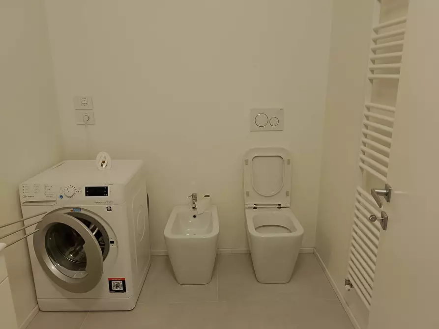 Immagine 13 di Appartamento in affitto  in viale 4 novembre 00 a Faenza