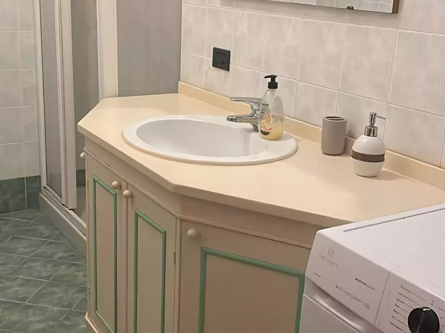 Immagine 11 di Appartamento in affitto  a Massa Lombarda
