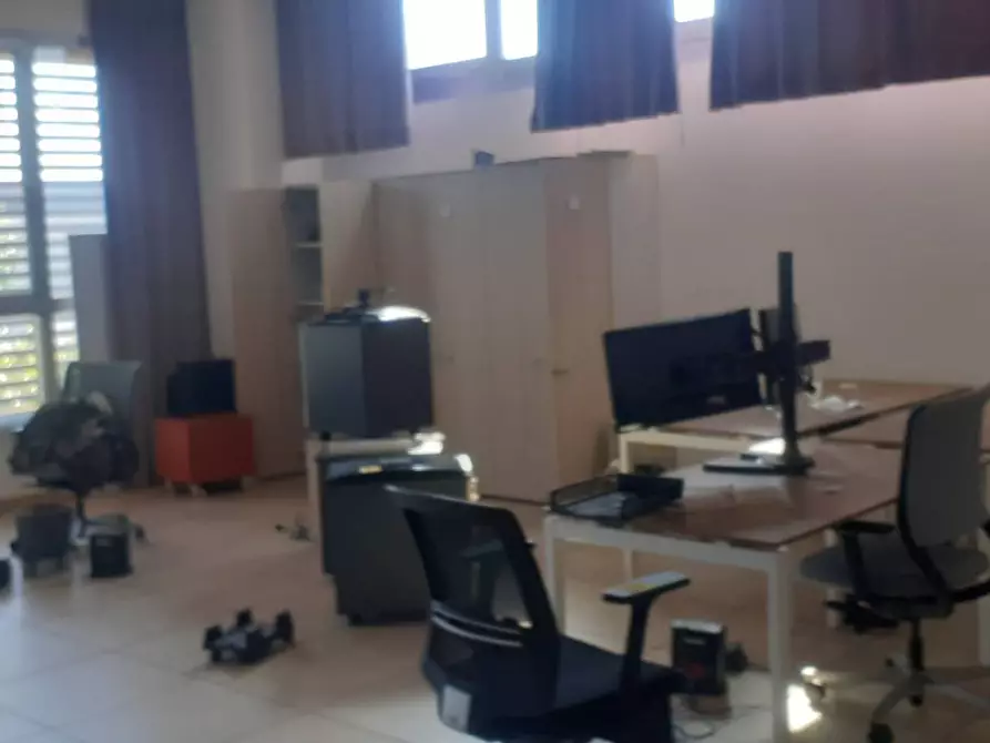 Immagine 1 di Ufficio in affitto  a Faenza