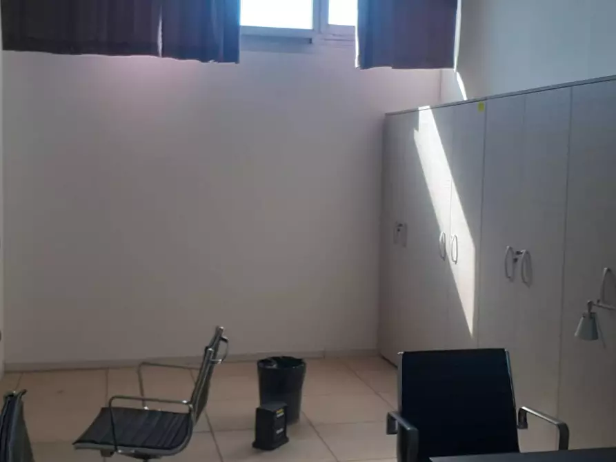Immagine 6 di Ufficio in affitto  a Faenza