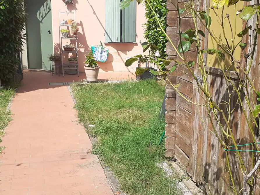 Immagine 1 di Villa in vendita  a Faenza