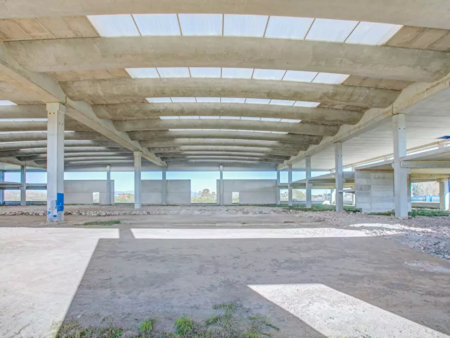 Immagine 15 di Capannone industriale in vendita  in via della produzione snc a Aprilia