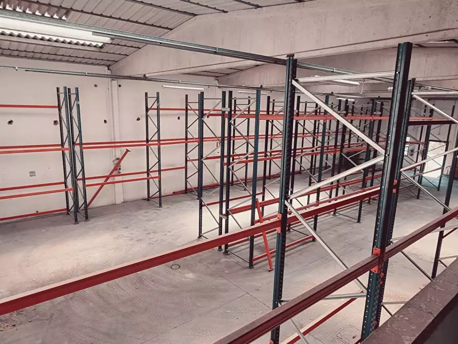 Immagine 20 di Capannone industriale in vendita  in Via delle Antille 23 a Pomezia