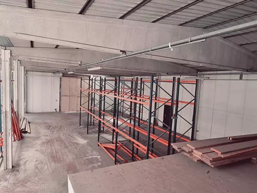 Immagine 21 di Capannone industriale in vendita  in Via delle Antille 23 a Pomezia