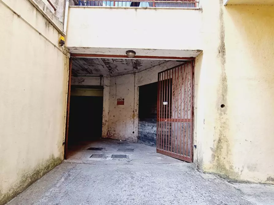 Immagine 6 di Box auto in vendita  in Via Dante Alighieri 74bis a Pomezia