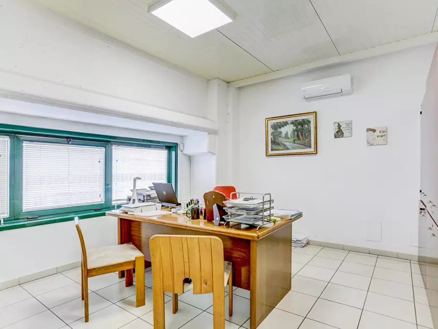 Immagine 5 di Capannone industriale in affitto  in Via Dei Peri snc a Pomezia