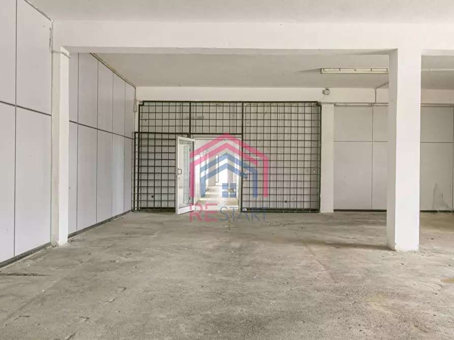 Immagine 21 di Capannone industriale in vendita  in Via F. Calvi 4 a Pomezia