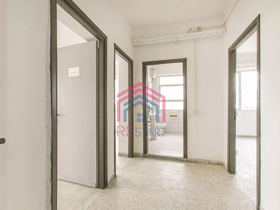 Immagine 31 di Capannone industriale in vendita  in Via F. Calvi 4 a Pomezia