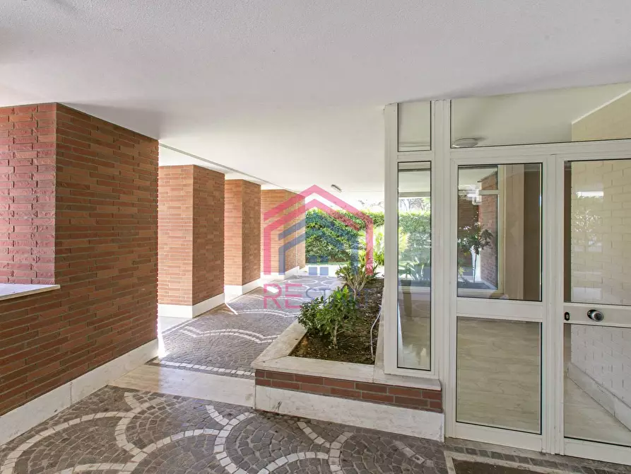 Immagine 33 di Appartamento in vendita  in via berlinguer 7 a Pomezia