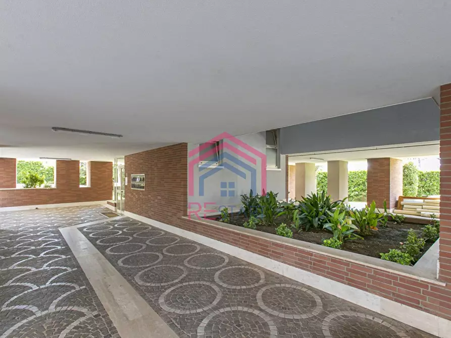 Immagine 34 di Appartamento in vendita  in via berlinguer 7 a Pomezia