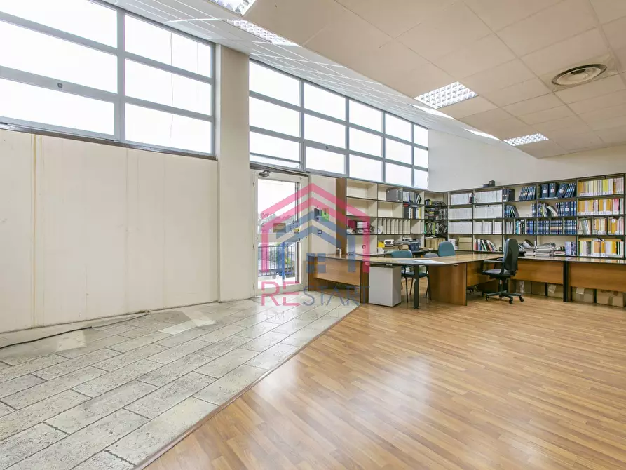 Immagine 10 di Magazzino in affitto  in via Pontina Vecchia a Pomezia