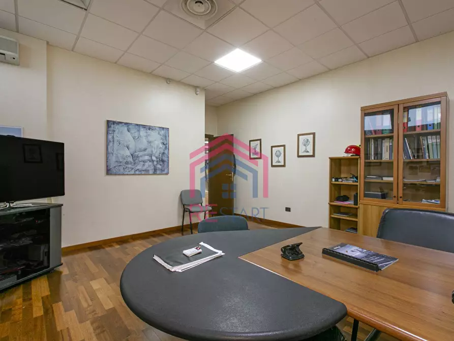 Immagine 15 di Magazzino in affitto  in via Pontina Vecchia a Pomezia