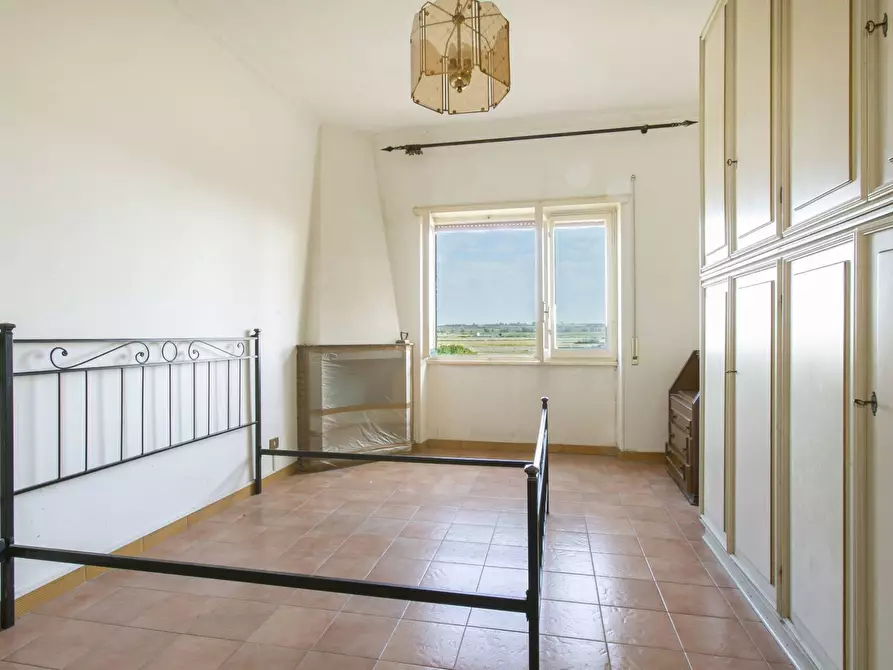 Immagine 7 di Appartamento in vendita  in Via Fiume 6 a Pomezia