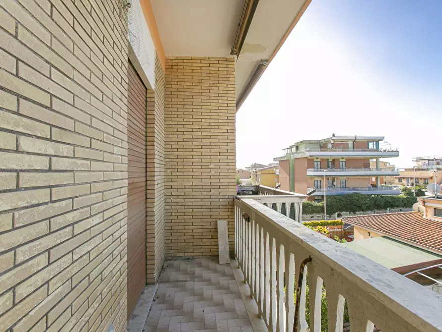 Immagine 29 di Appartamento in vendita  in Via Fiume 6 a Pomezia