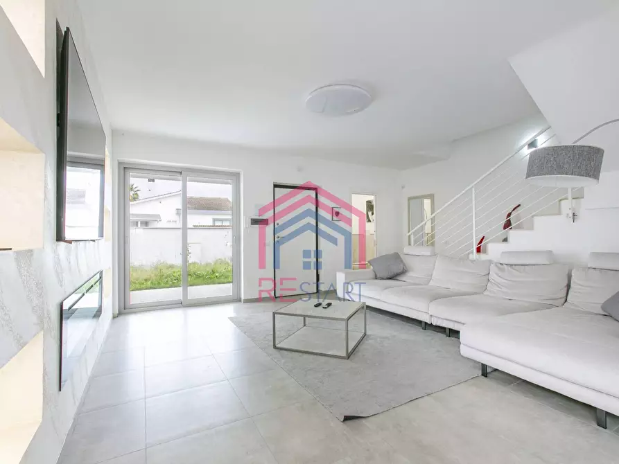 Immagine 11 di Casa semindipendente in vendita  in via viterbo 10 a Anzio