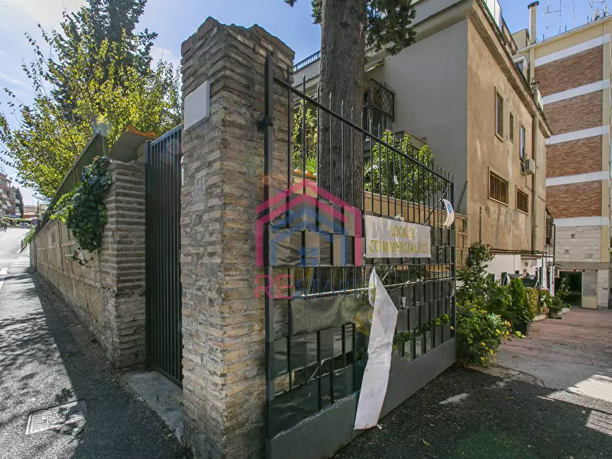 Immagine 23 di Laboratorio in vendita  in Via Pio Ix 161 a Roma