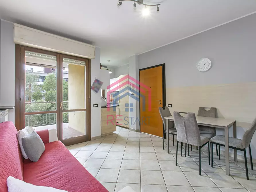 Immagine 6 di Appartamento in vendita  in VIALE DELLE ARTI 13 a Pomezia