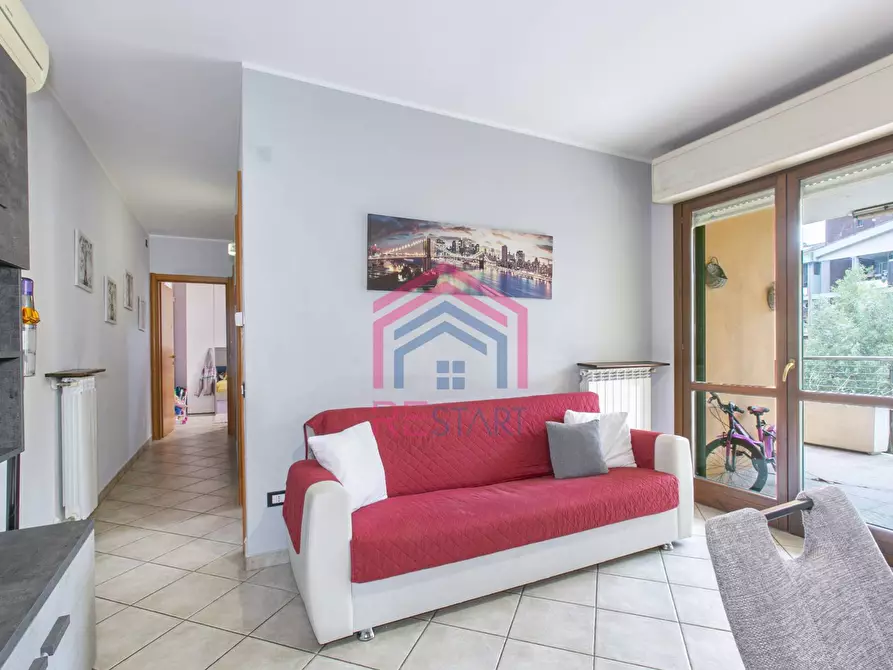 Immagine 2 di Appartamento in vendita  in VIALE DELLE ARTI 13 a Pomezia