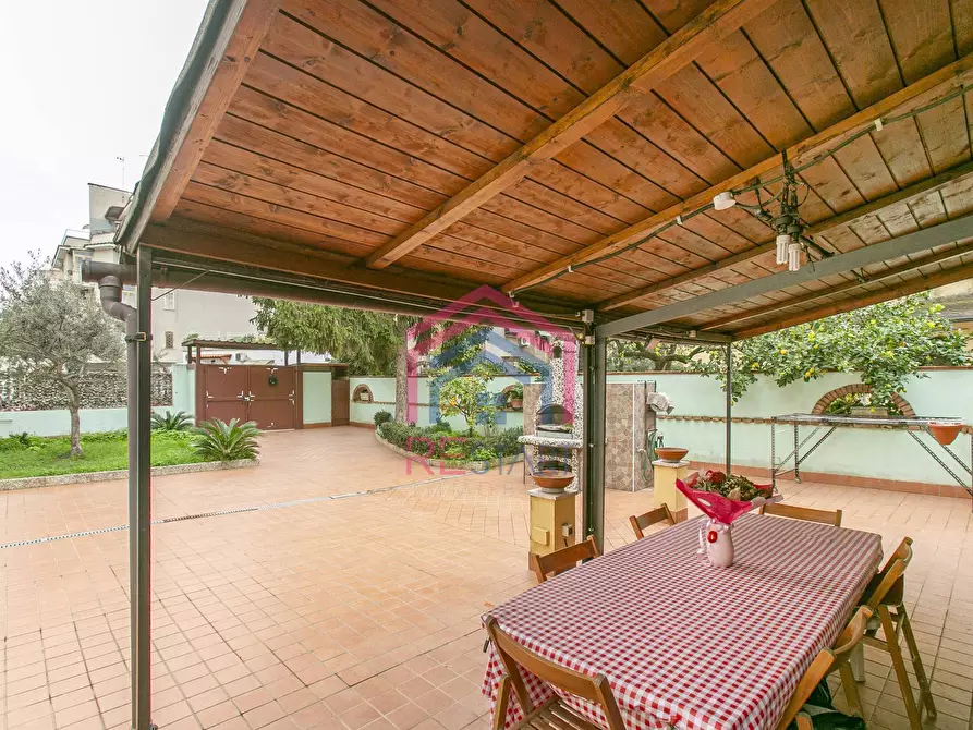 Immagine 9 di Villetta a schiera in vendita  in Via Dei Sergii 56 a Roma