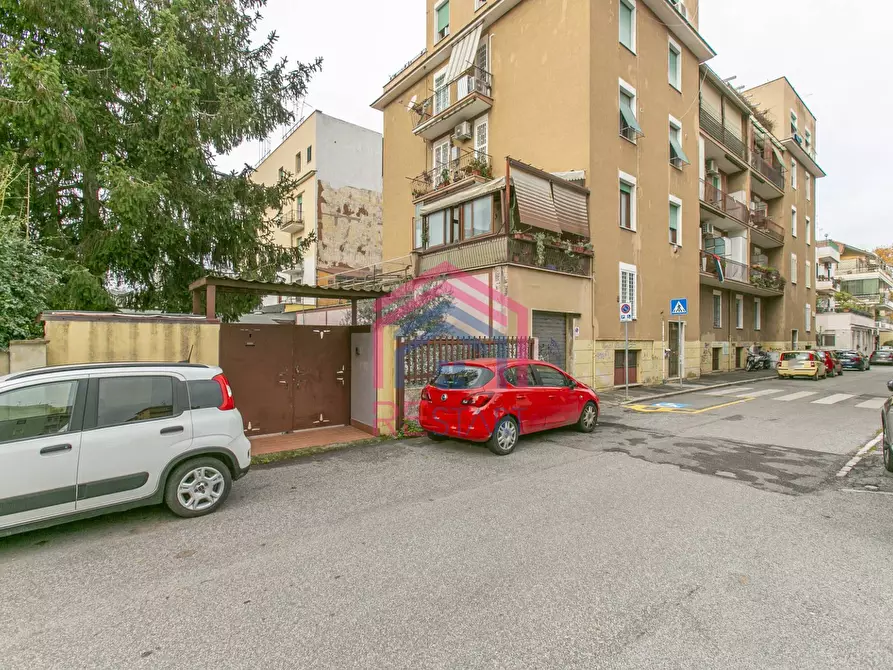 Immagine 38 di Villetta a schiera in vendita  in Via Dei Sergii 56 a Roma